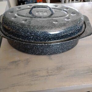 Oval Covered Roaster VTG Dark Blue Speckled Enamel/Granite Ware Small 12x8x5